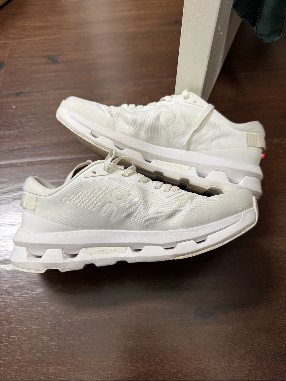 On Cloud OC women’s white sneakers